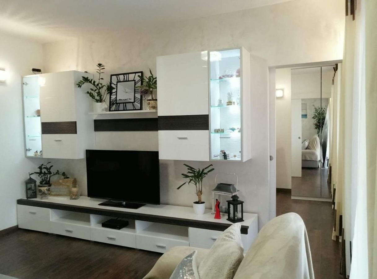 Apartman Lana 실로 외부 사진